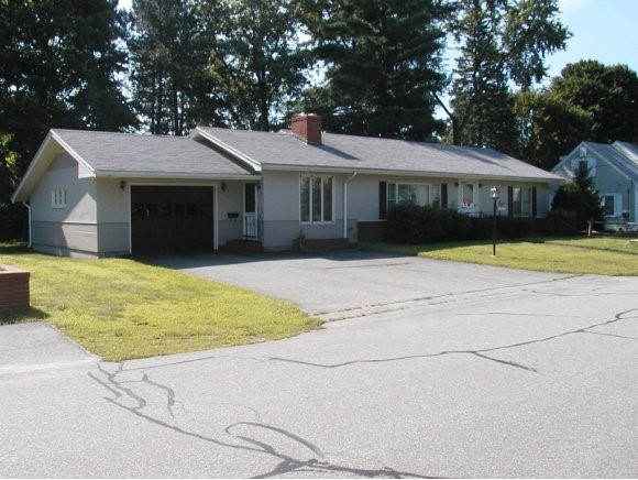 11 Patton Street Rochester, NH 03867 - Photo 1 of 1