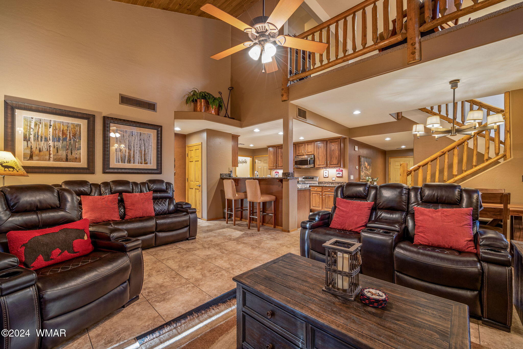 3052 Timber Line Road Pinetop, AZ 85935 - Photo 12 of 43 Living Room