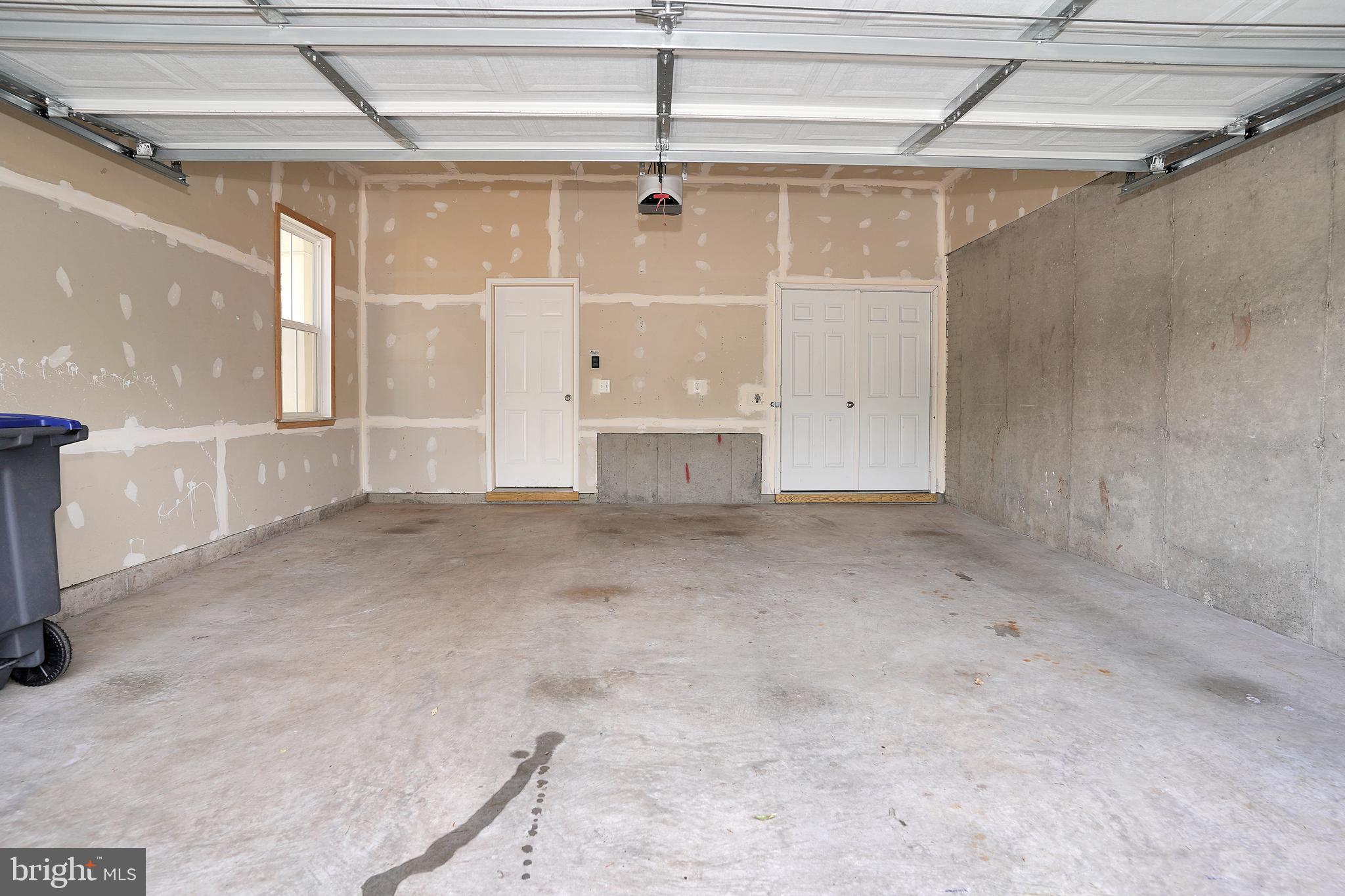 43385 Rickenbacker Square Ashburn, VA 20147 - Photo 34 of 35