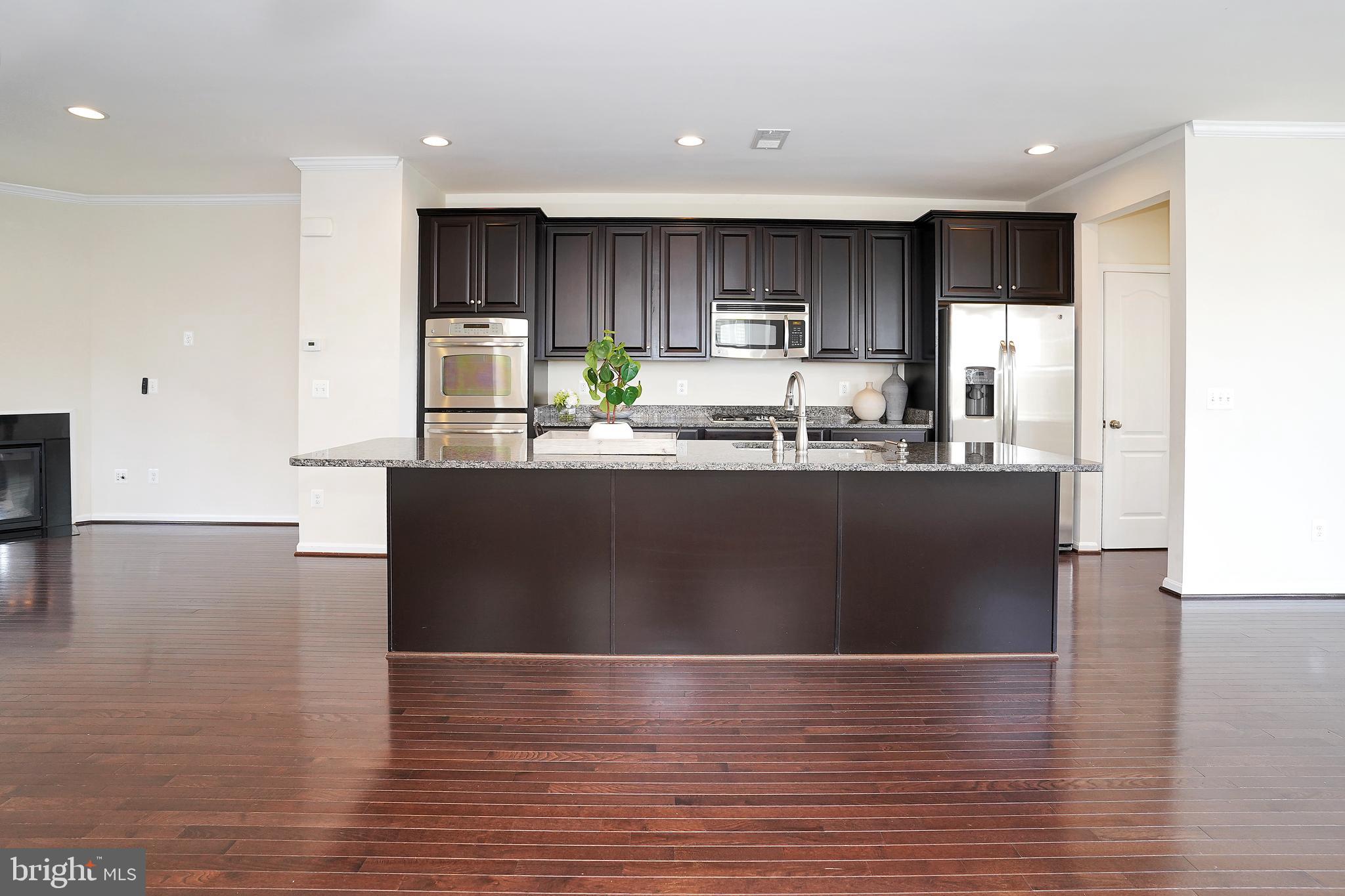 43385 Rickenbacker Square Ashburn, VA 20147 - Photo 9 of 35