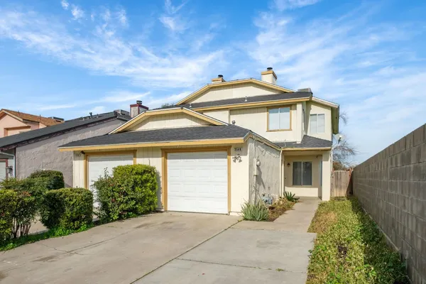 $289,900 | 3546 West Harvard Avenue, Fresno, CA 93722