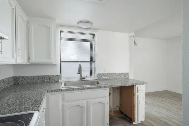 $295,000 | 3546 West Harvard Avenue, Fresno, CA 93722