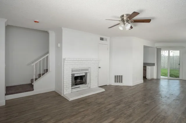 $295,000 | 3546 West Harvard Avenue, Fresno, CA 93722