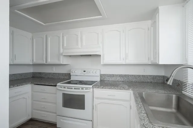 $295,000 | 3546 West Harvard Avenue, Fresno, CA 93722