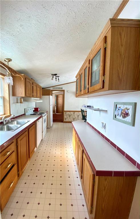 148 Ash Street Rochester, PA 15074 - Photo 5 of 20