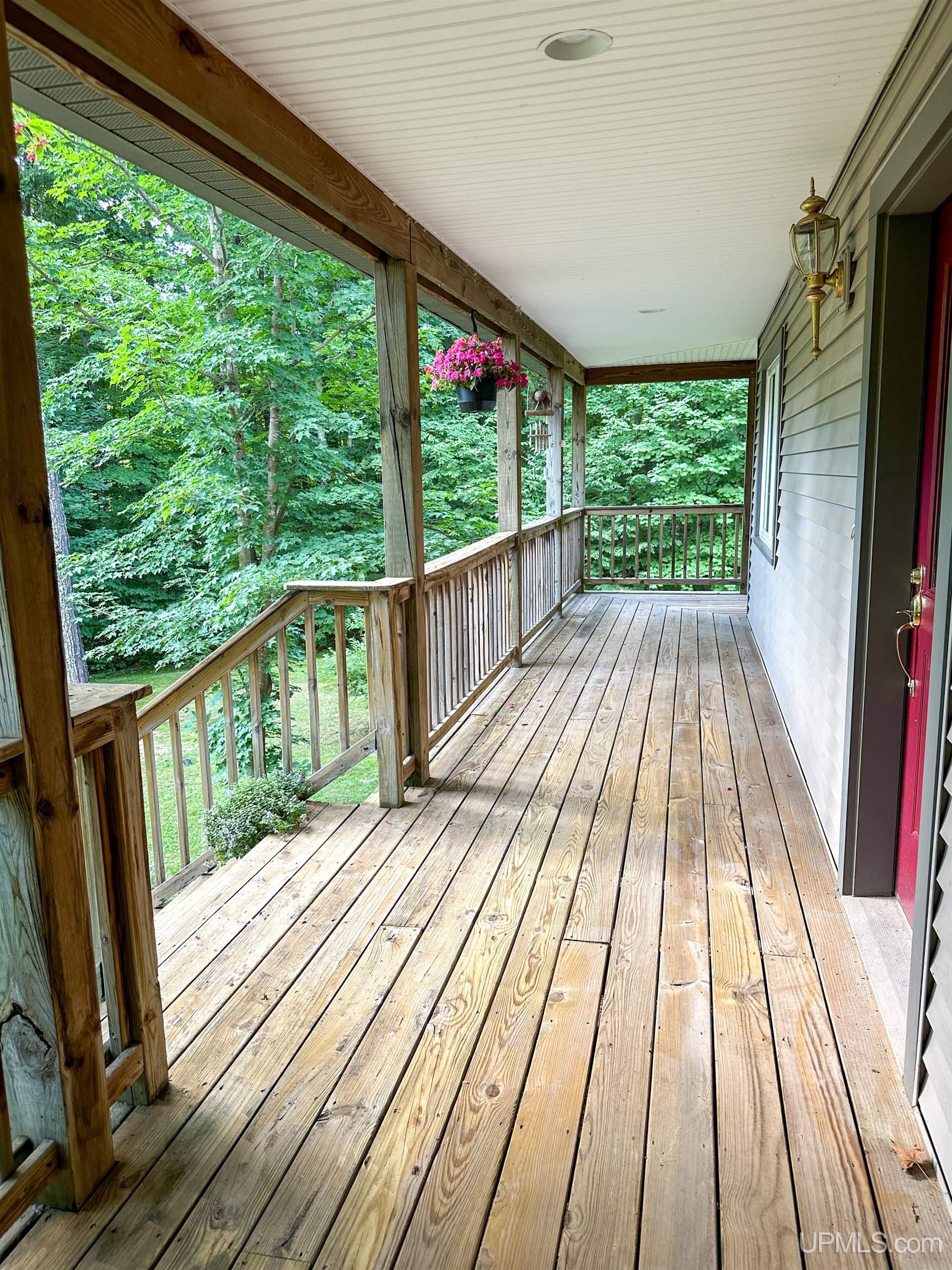 429 Rainy Creek Road Negaunee, MI 49866 - Photo 10 of 89 Gallery Image 10