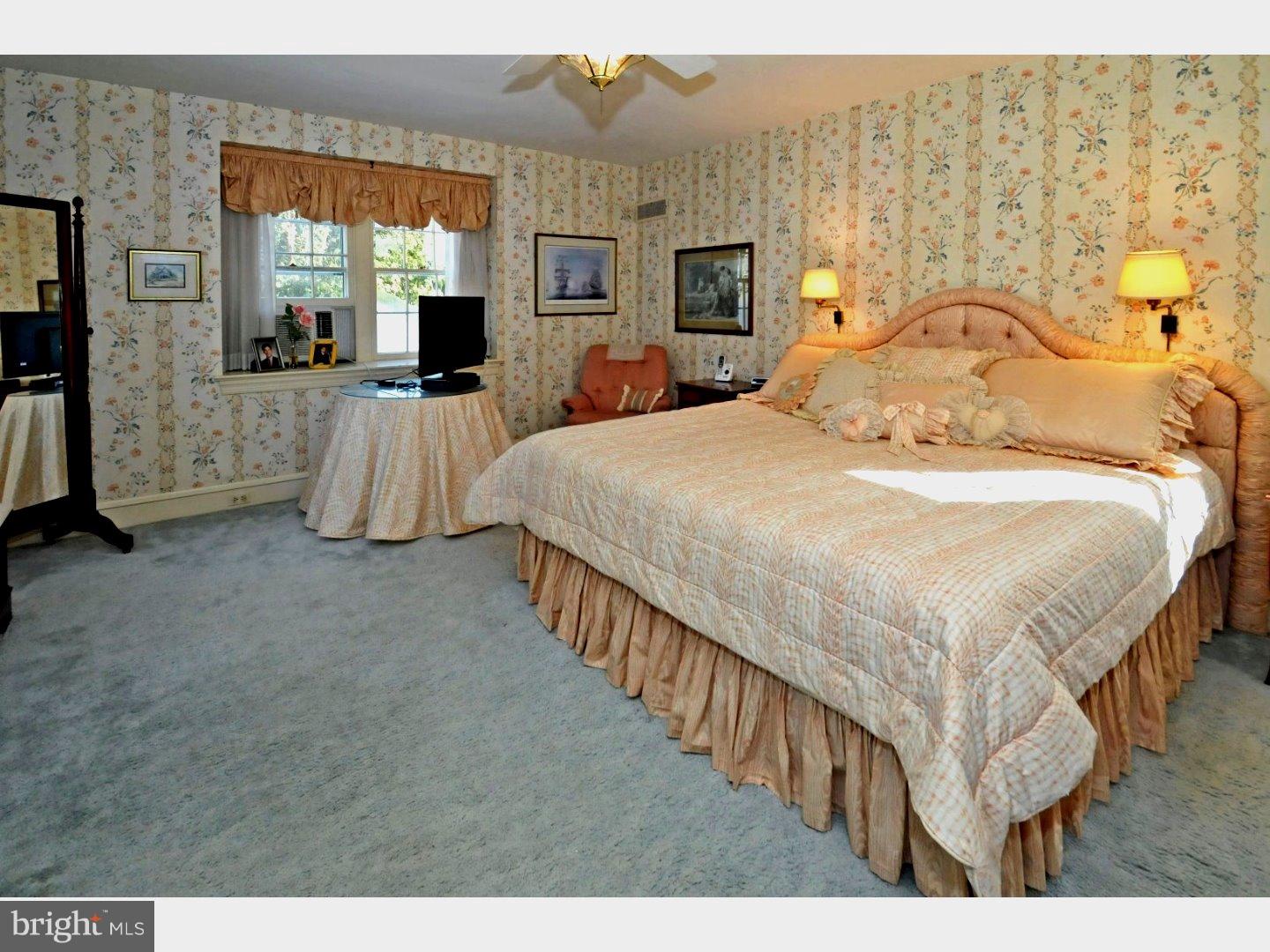 307 Fisher Road Jenkintown, PA 19046 - Photo 14 of 25 Bedroom - Main