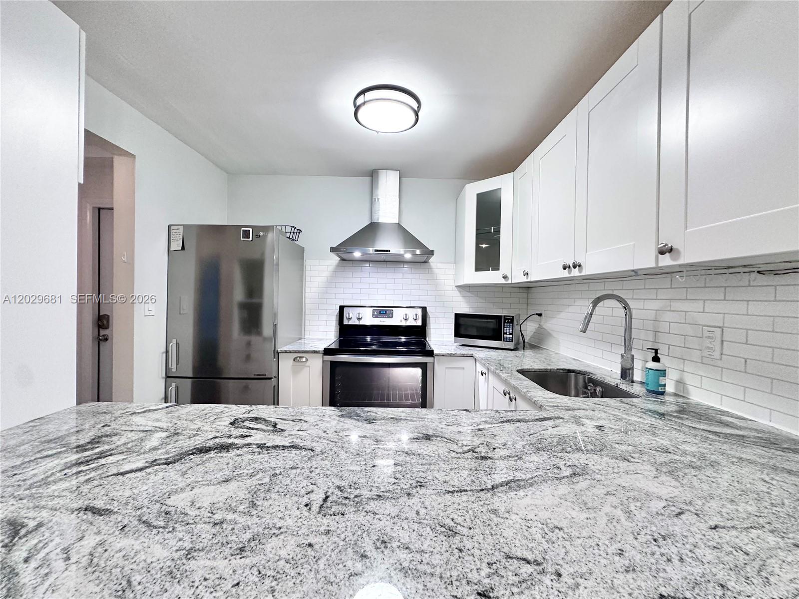 9974 Southwest 88th Street, Unit 1016 Miami, FL 33176 - Photo 1 of 14
