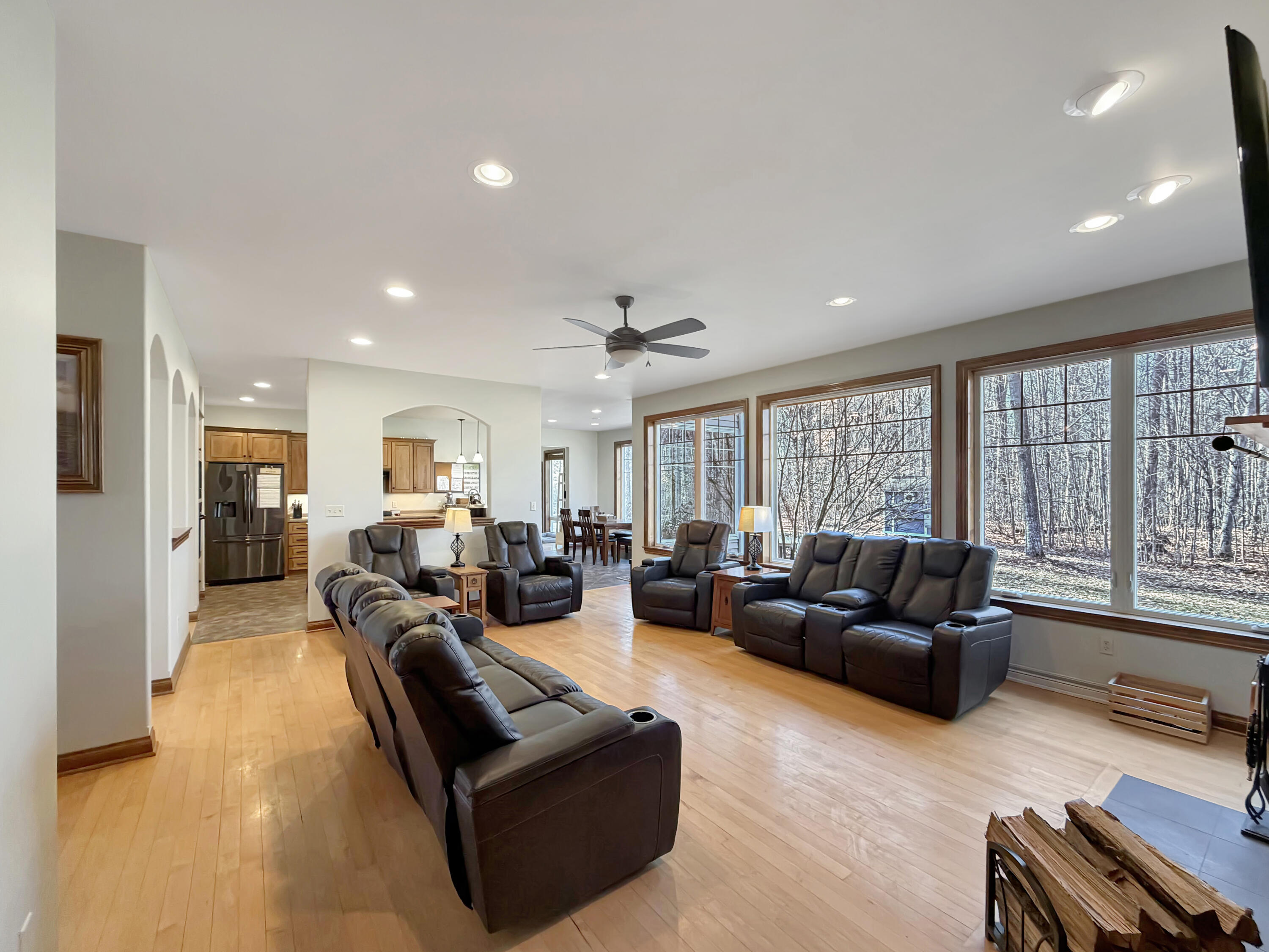 W5237 County Rd N R North Rhine, WI 53020 - Photo 12 of 47 Living Rm