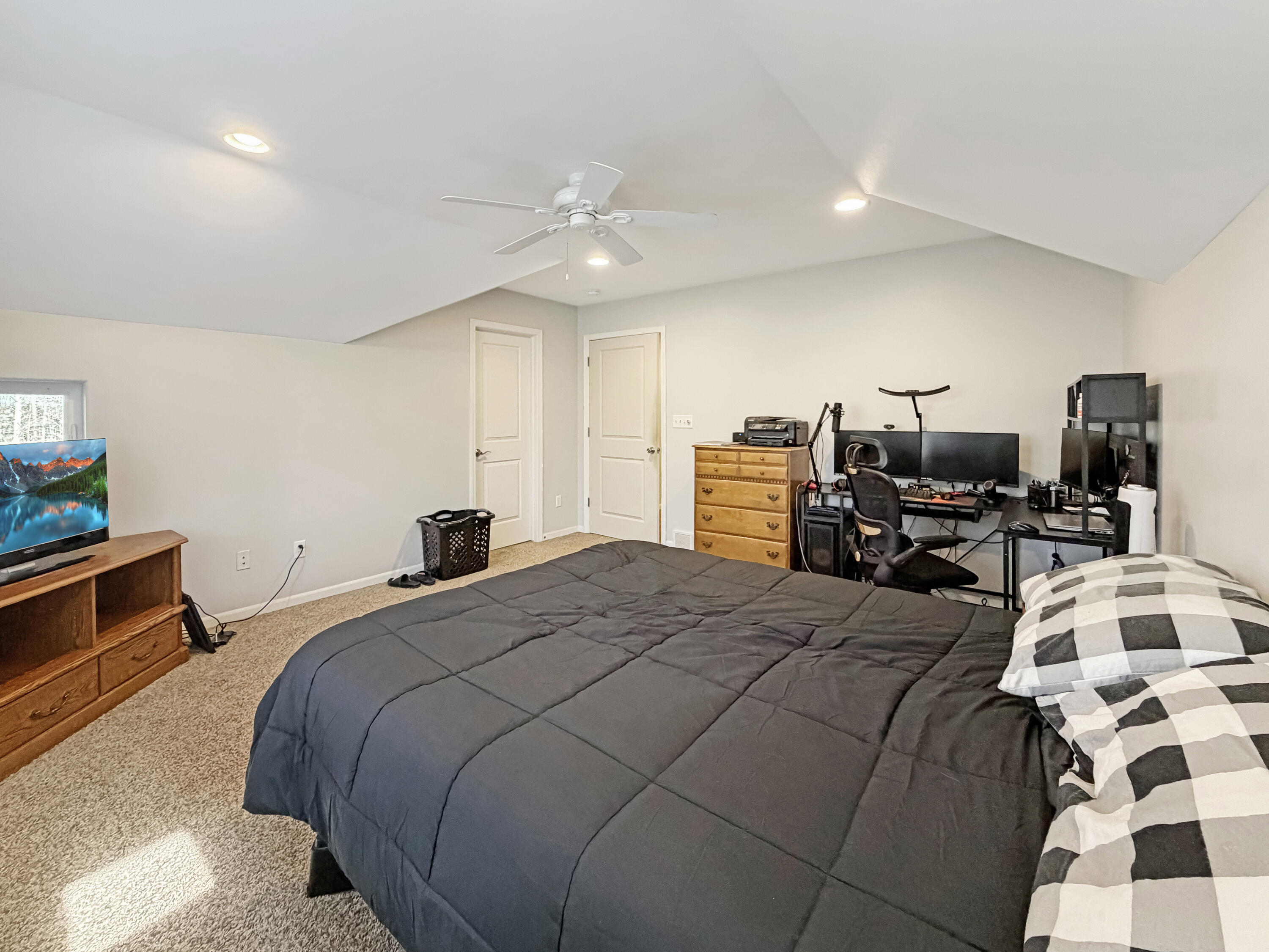 W5237 County Rd N R North Rhine, WI 53020 - Photo 41 of 47 UL Bedroom 2