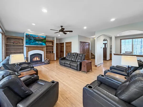 $849,900 | W5237 County Rd N R North, Rhine, WI 53020