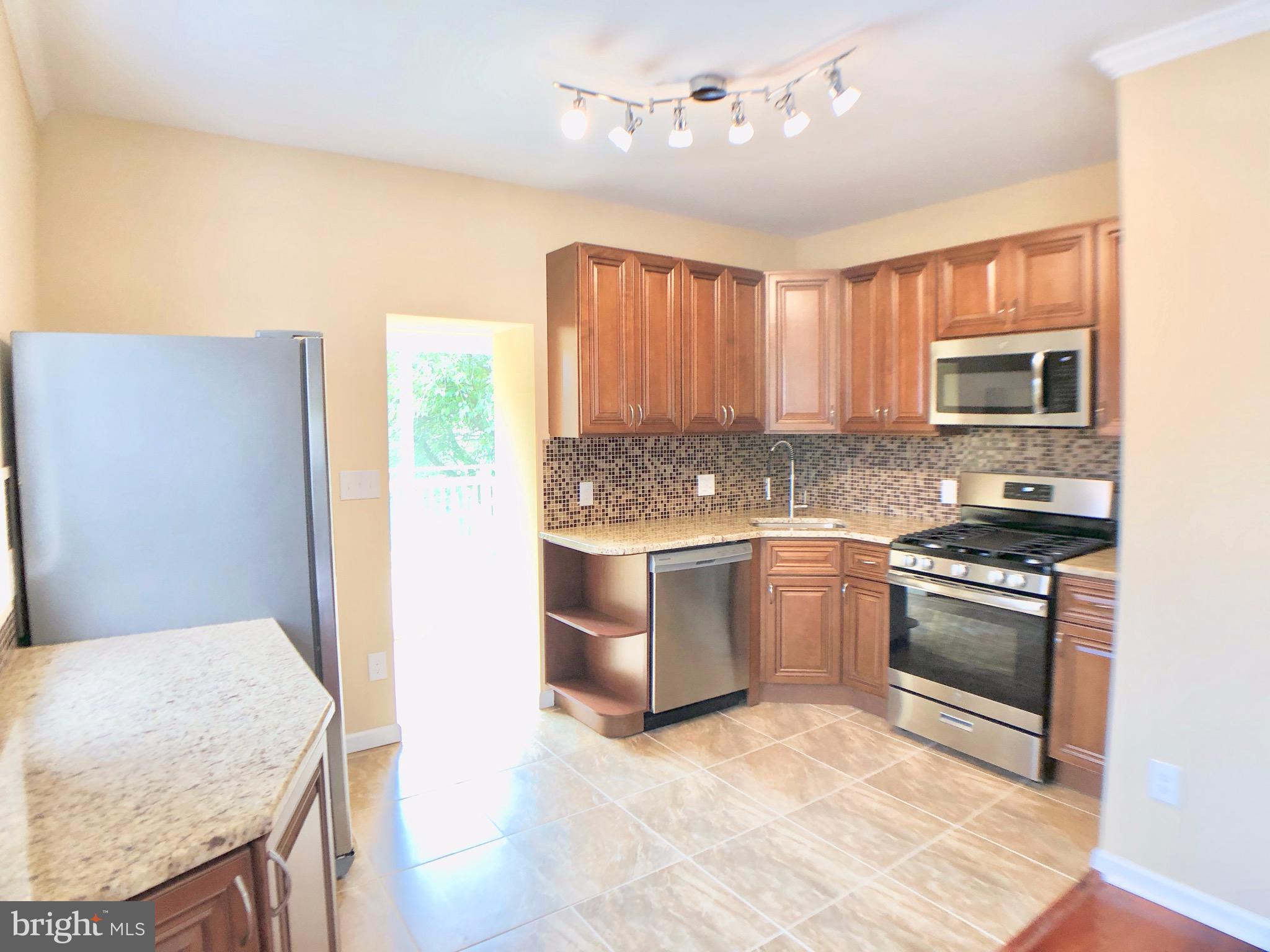 7200 Briar Road Philadelphia, PA 19138 - Photo 8 of 35 Gallery Image 8