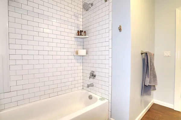 $3,400 | 169 Ogden Avenue, Unit 2, Jersey City, NJ 07307