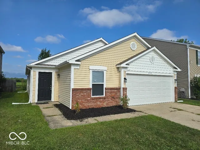 $219,900 | 4264 Arches Court, Indianapolis, IN 46235