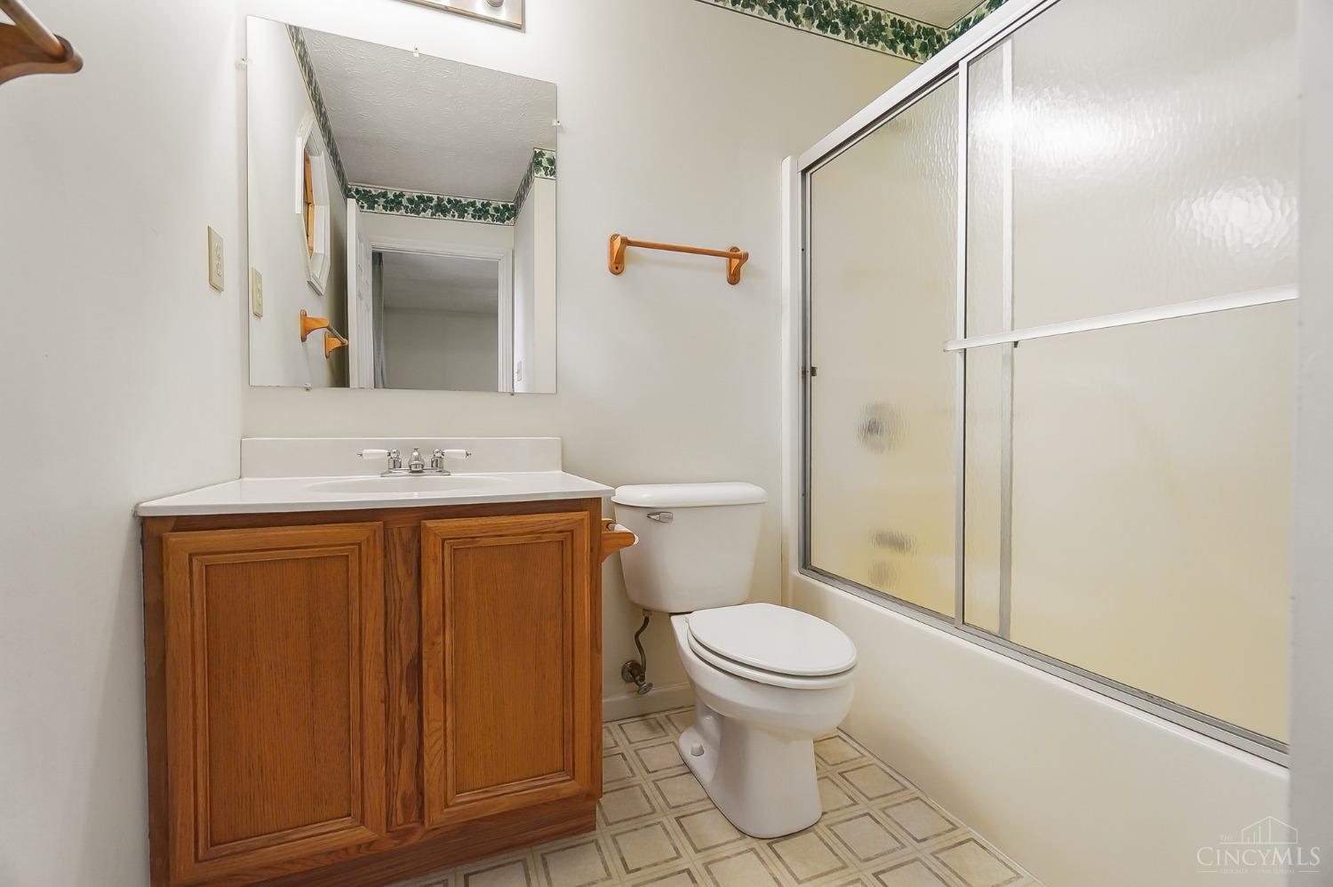 807 West Pekin Road Lebanon, OH 45036 - Photo 19 of 37 Gallery Image 19