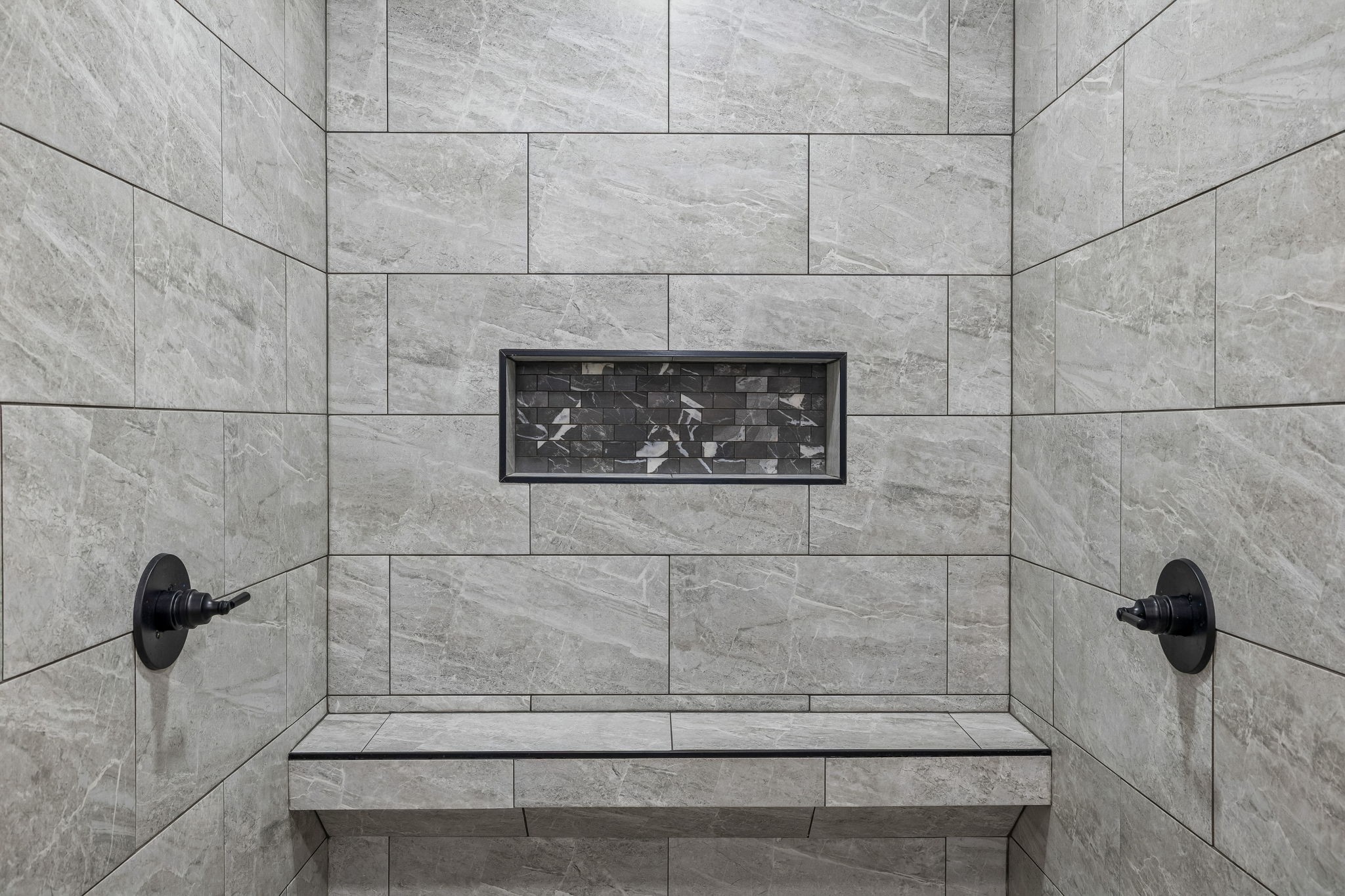 7697 Bethany Church Road Orlinda, TN 37141 - Photo 20 of 96 a bathroom with a sink