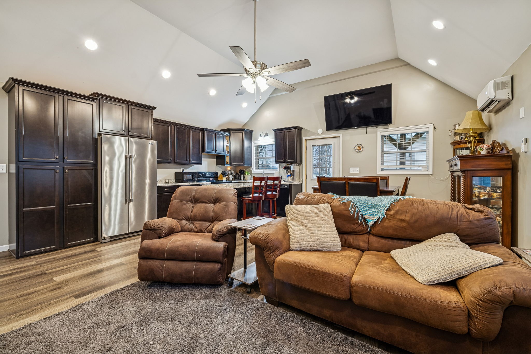 7697 Bethany Church Road Orlinda, TN 37141 - Photo 43 of 96 a living room with furniture and a flat screen tv