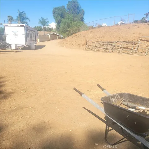 $799,900 | 7600 Live Oak Drive, Jurupa Valley, CA 92509