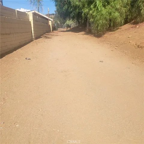 $799,900 | 7600 Live Oak Drive, Jurupa Valley, CA 92509