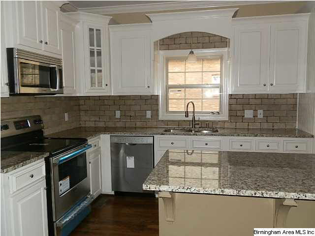 6215 Canterbury Road Pinson, AL 35126 - Photo 9 of 29