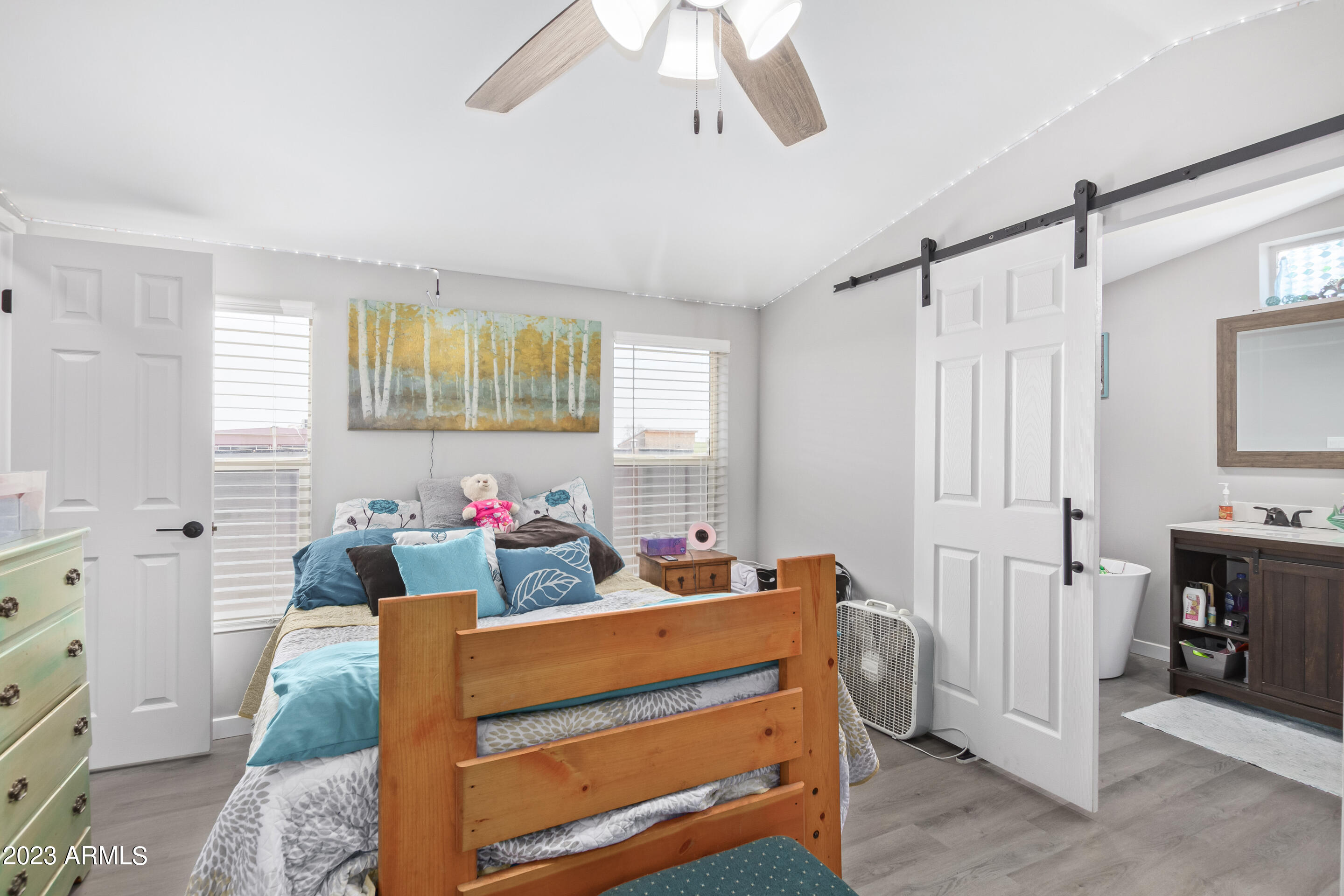 21007 West Silver Bell Road Wittmann, AZ 85361 - Photo 14 of 27 14 - Silver Bell