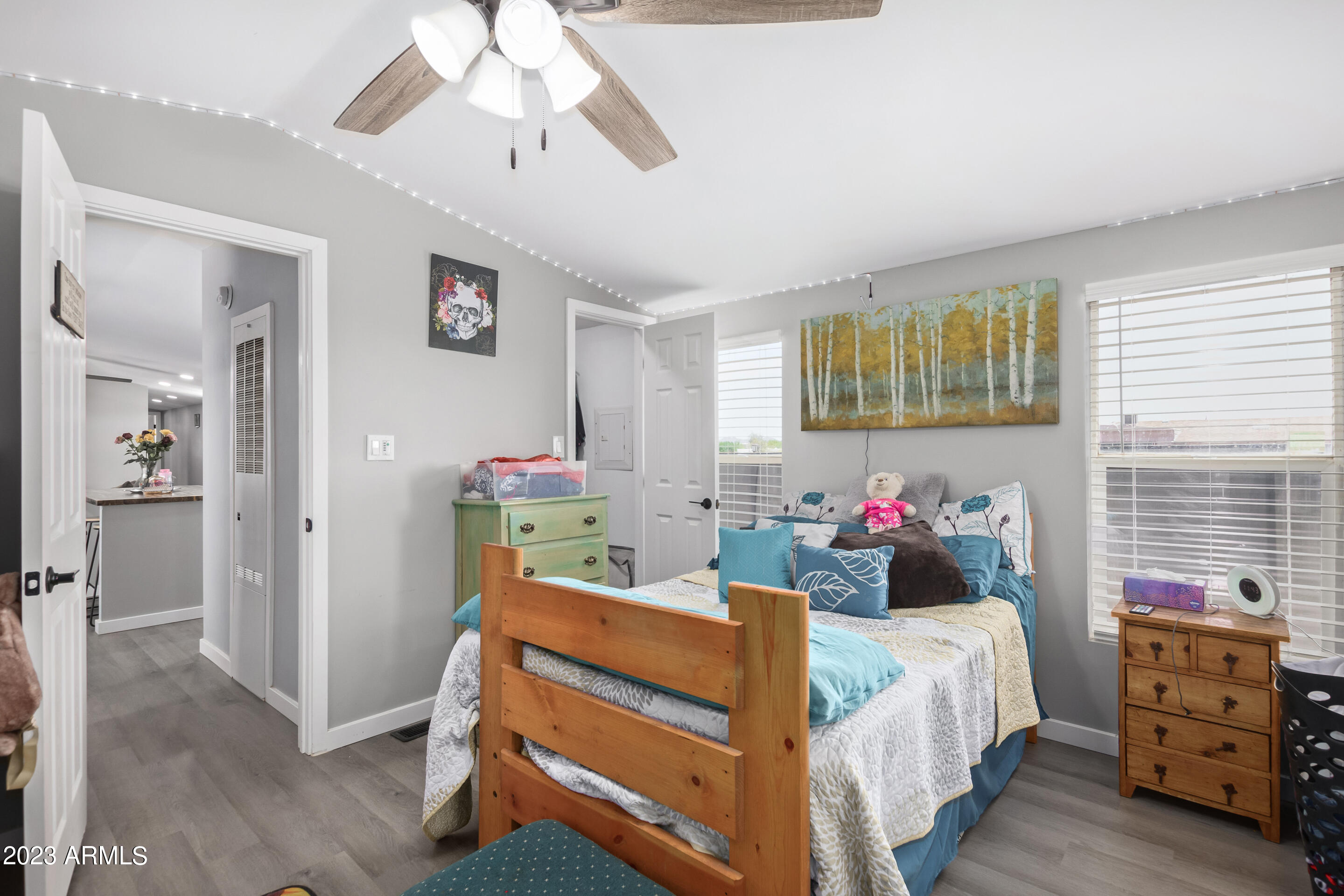 21007 West Silver Bell Road Wittmann, AZ 85361 - Photo 15 of 27 15 - Silver Bell