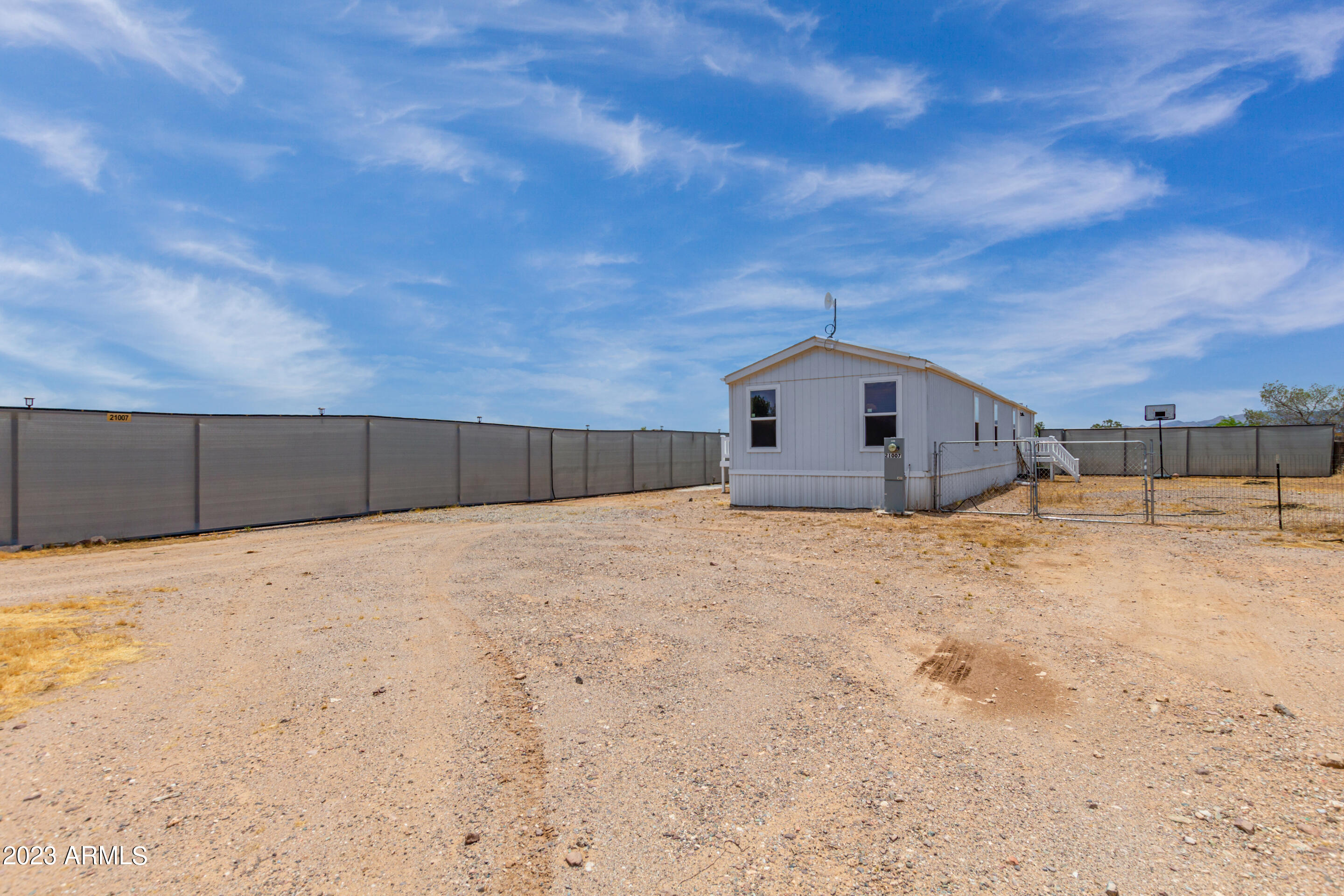 21007 West Silver Bell Road Wittmann, AZ 85361 - Photo 5 of 27 03 - Silver Bell