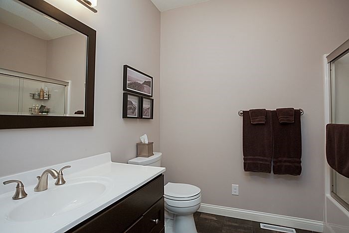 2350 Newcastle Road Marion, IA 52302 - Photo 23 of 25 Gallery Image 23