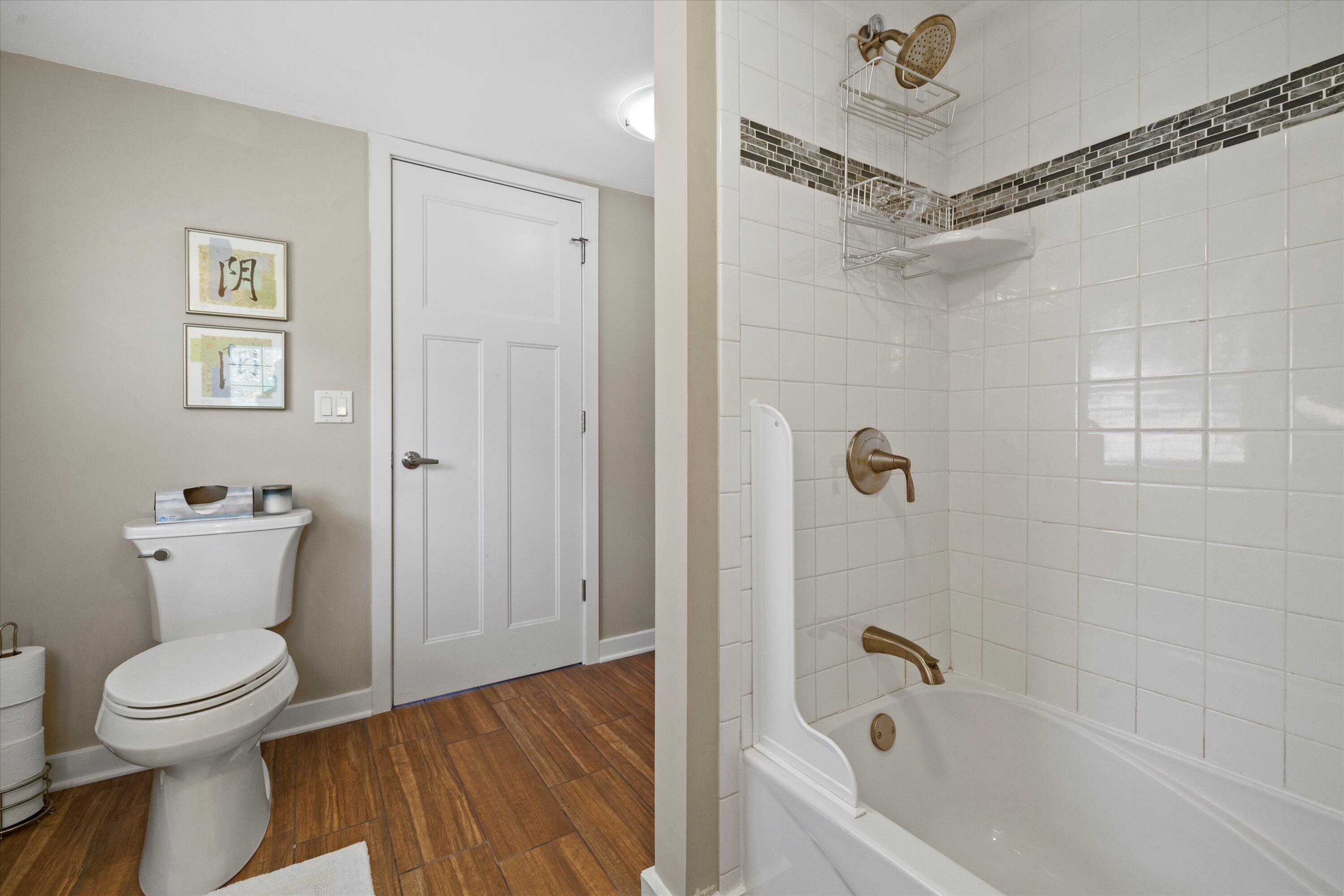 523 Valley Road Twin Lakes, WI 53181 - Photo 22 of 35 Main Bathroom