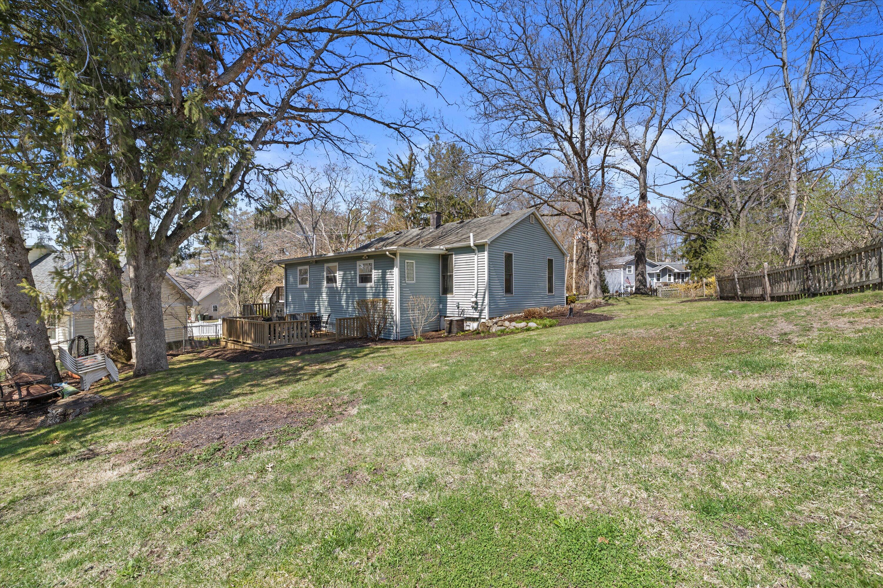 523 Valley Road Twin Lakes, WI 53181 - Photo 4 of 35 12-IMG_4197