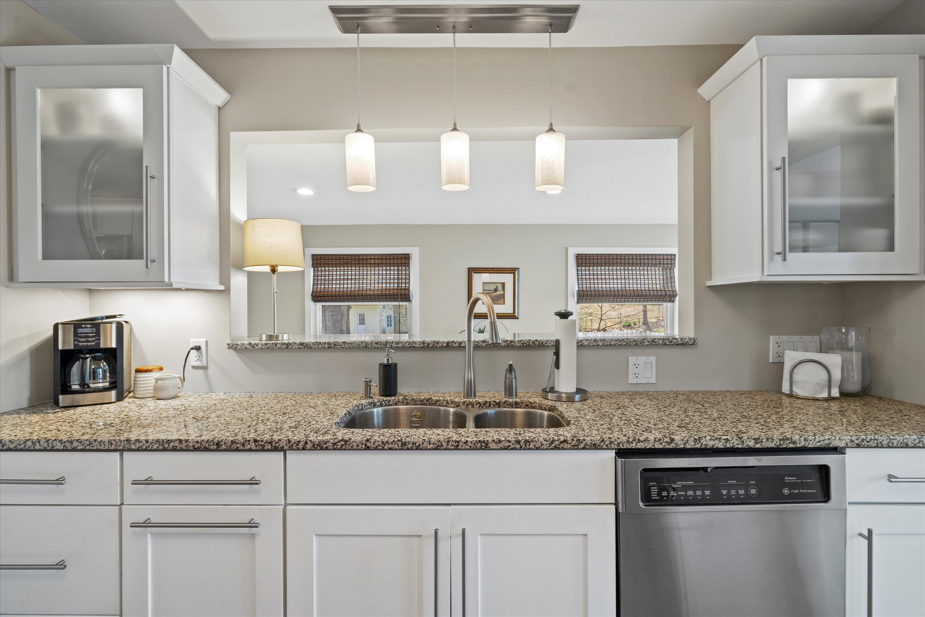 523 Valley Road Twin Lakes, WI 53181 - Photo 8 of 35 Kitchen