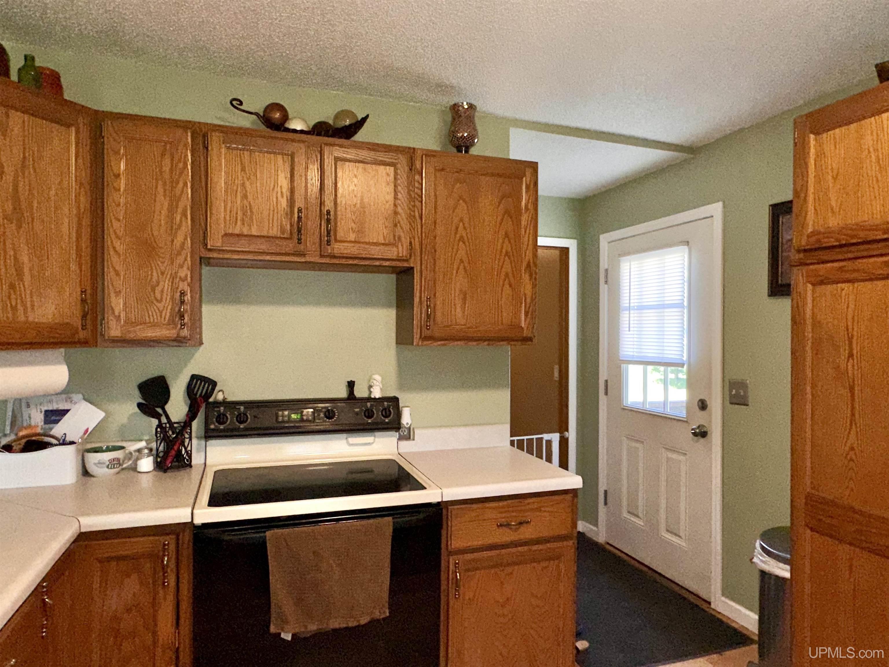 W4374 Co Road Vulcan, MI 49892 - Photo 5 of 33