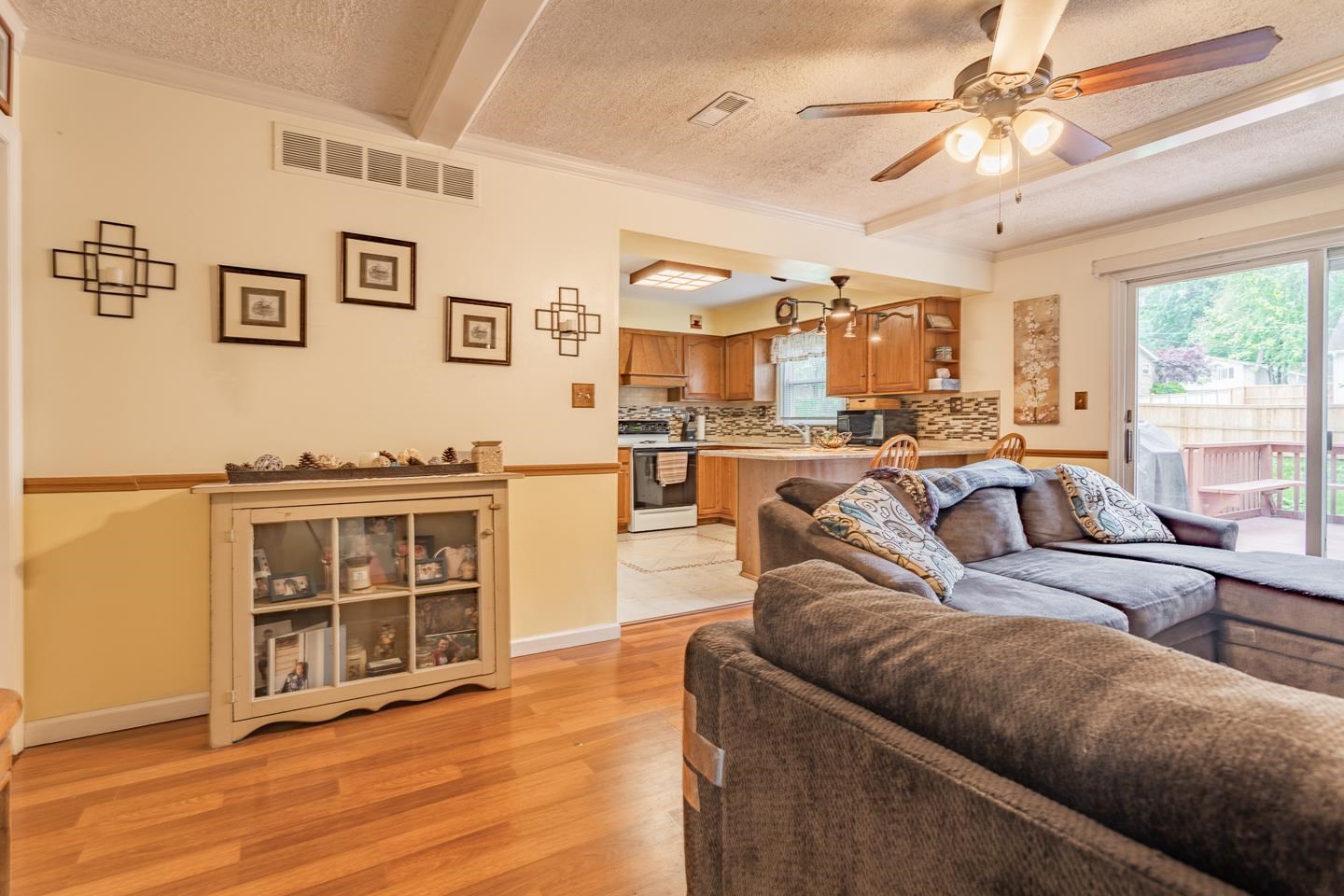 7611 Ridgemont Drive Newburgh, IN 47630 - Photo 5 of 31 Gallery Image 5