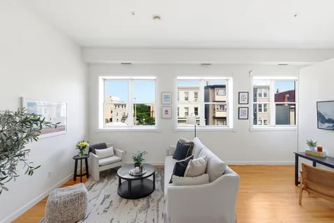 $475,000 | 156 Chelsea Street, Unit 201, Boston, MA 02128