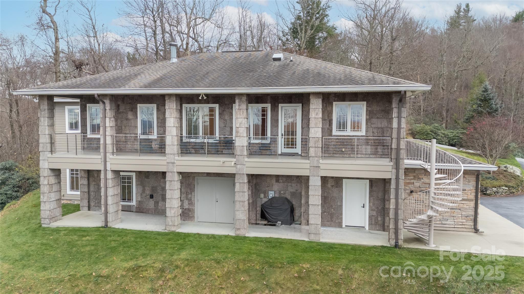 439 Glen View Road Boone, NC 28607 - Photo 4 of 41 Gallery Image 4