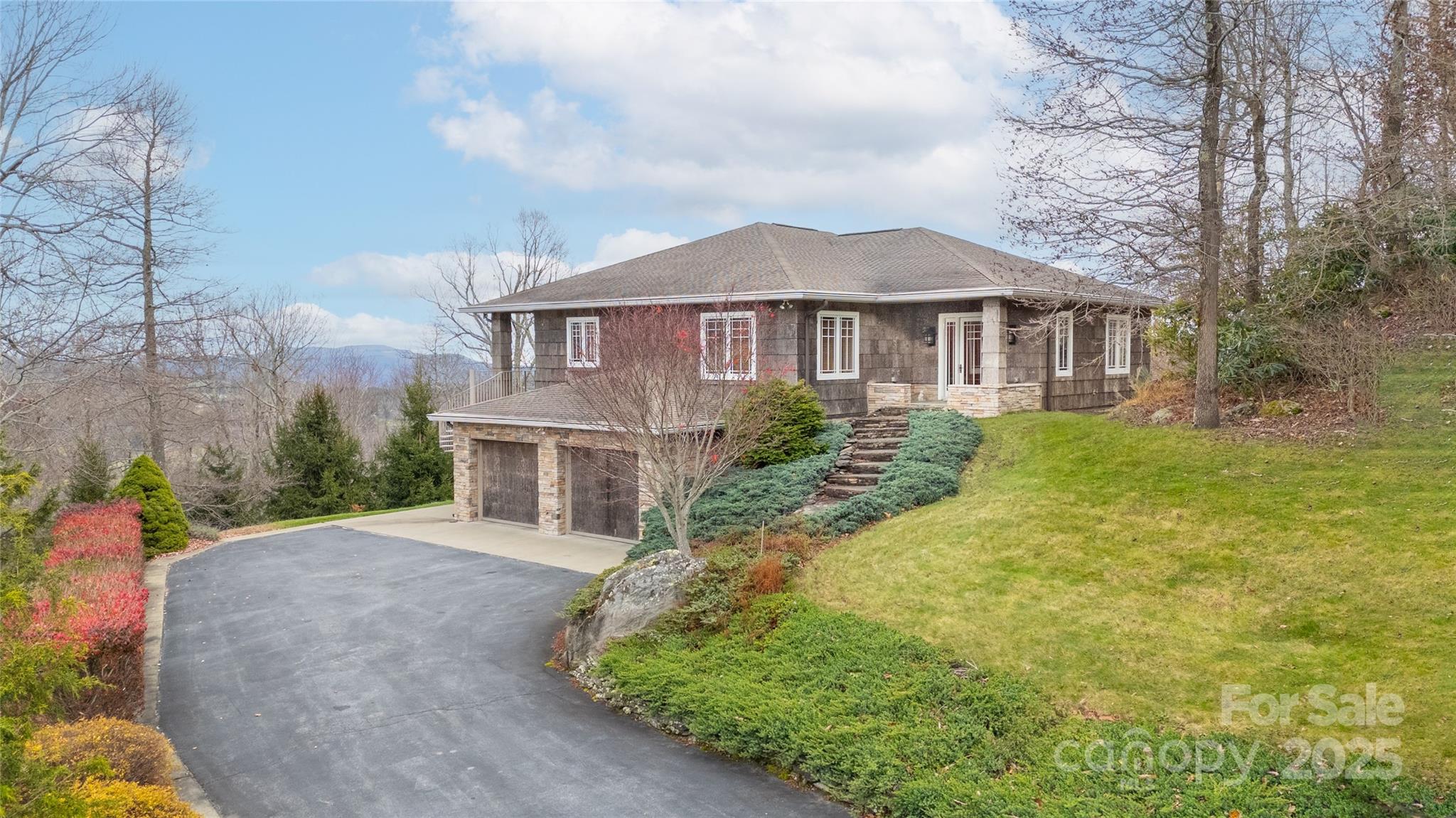 439 Glen View Road Boone, NC 28607 - Photo 5 of 41 Gallery Image 5