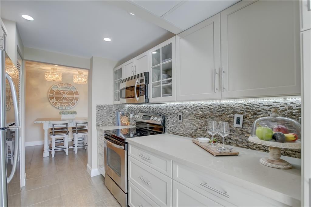 2841 North Ocean Boulevard, Unit 501 Fort Lauderdale, FL 33308 - Photo 11 of 64