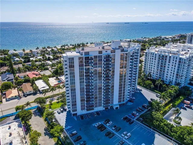 $3,800 | 2841 North Ocean Boulevard, Unit 501, Fort Lauderdale, FL 33308