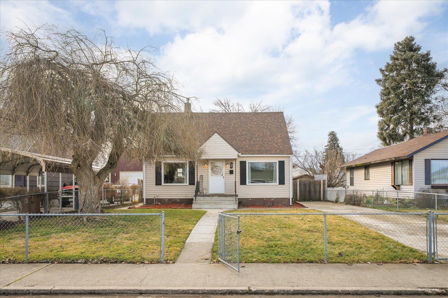 1907 North Nelson Street Spokane, WA 99207 - Photo 1 of 38