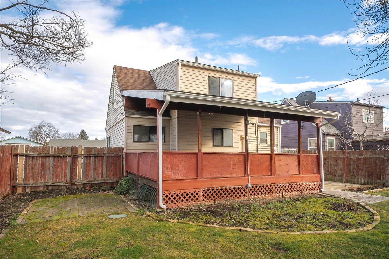 1907 North Nelson Street Spokane, WA 99207 - Photo 29 of 38