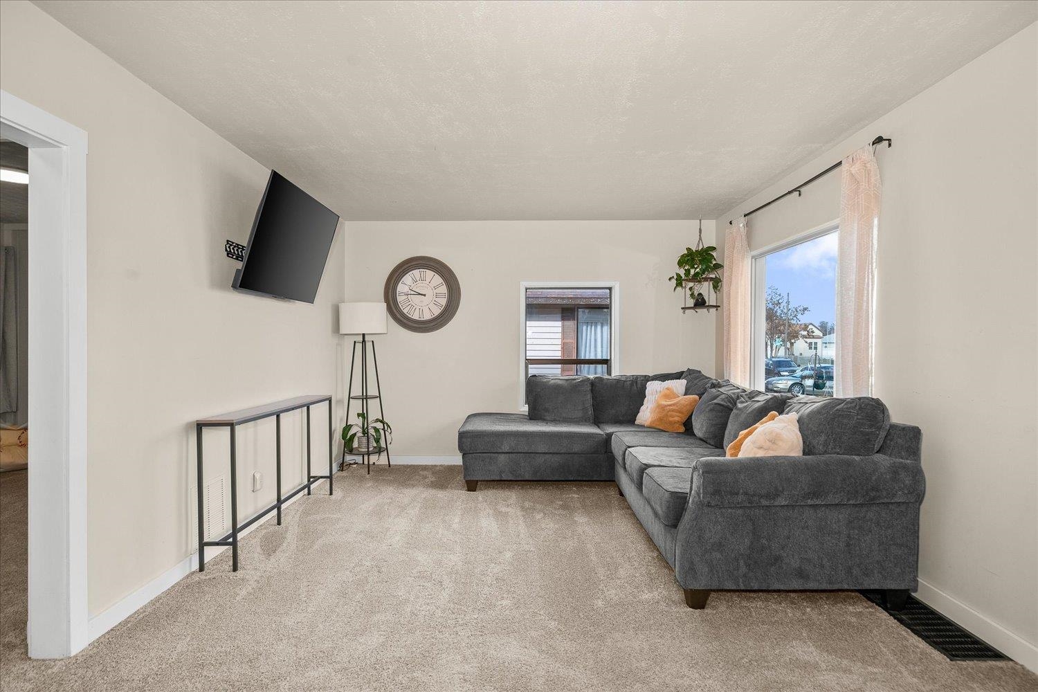 1907 North Nelson Street Spokane, WA 99207 - Photo 6 of 38