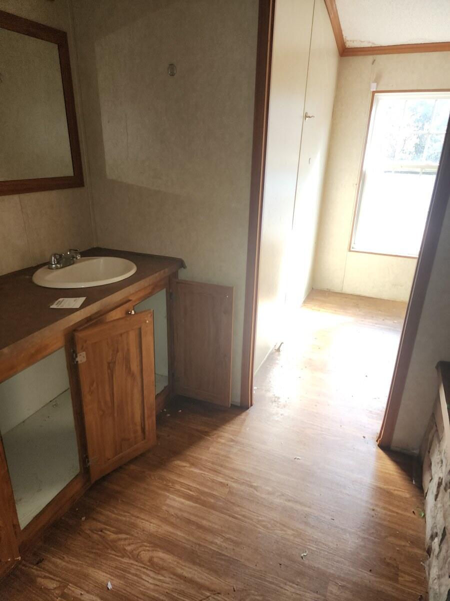 554 Ray Simerly Road Hampton, TN 37658 - Photo 19 of 20 554 Ray Simerly (18)