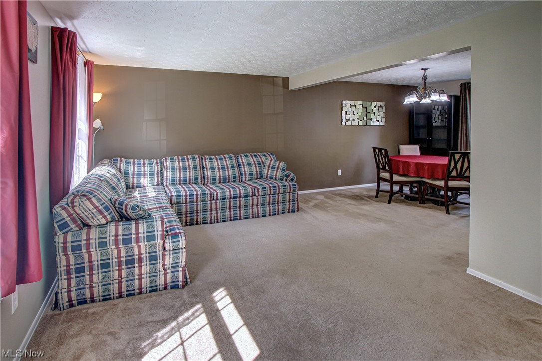4103 Springdale Road Stow, OH 44224 - Photo 3 of 35 Gallery Image 3