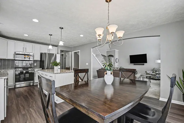 $699,000 | 2612 Orange Court Southeast, Grand Rapids, MI 49546