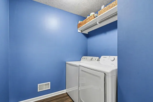 $699,000 | 2612 Orange Court Southeast, Grand Rapids, MI 49546