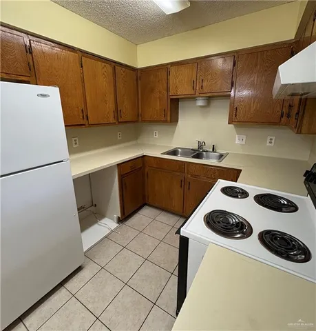 $950 | 2301 North Stewart Road, Unit 2, Mission, TX 78574