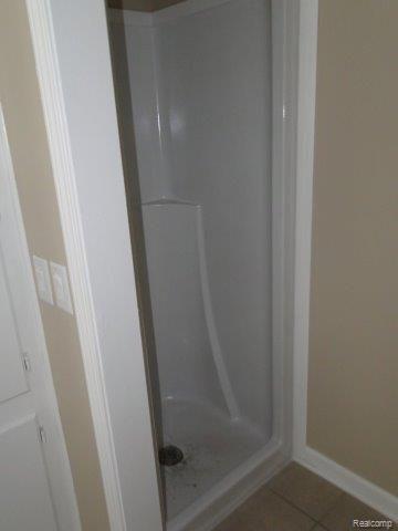 5439 Lippincott Road Lapeer, MI 48446 - Photo 18 of 35 Master Bath 2