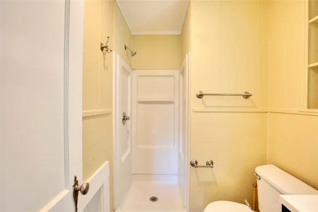 $1,850 | 1115 Enfield Road, Unit A, Austin, TX 78703