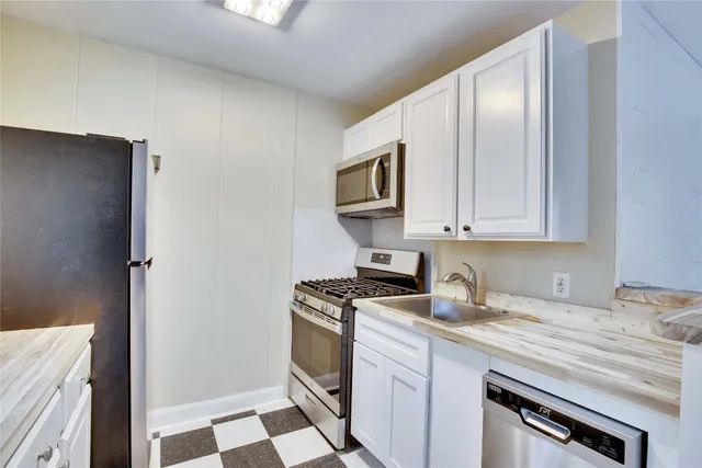 $1,850 | 1115 Enfield Road, Unit A, Austin, TX 78703