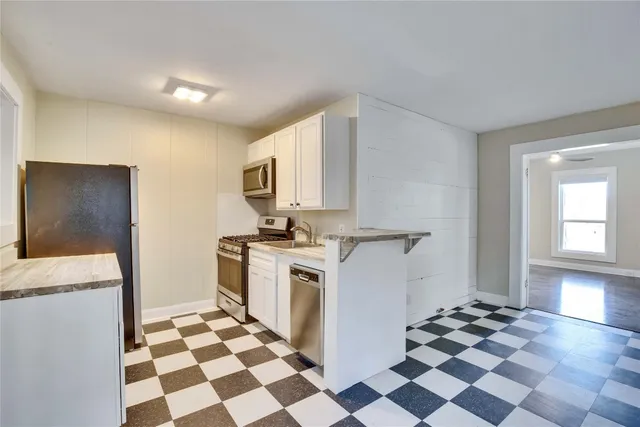 $1,850 | 1115 Enfield Road, Unit A, Austin, TX 78703